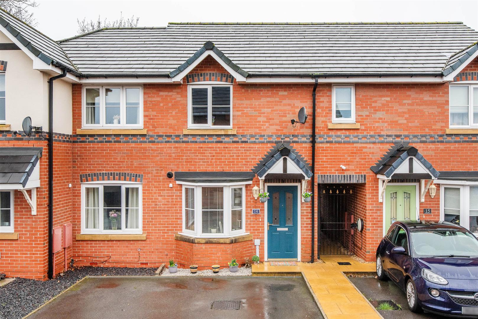 2 bed property in Twickenham Place, Chorley